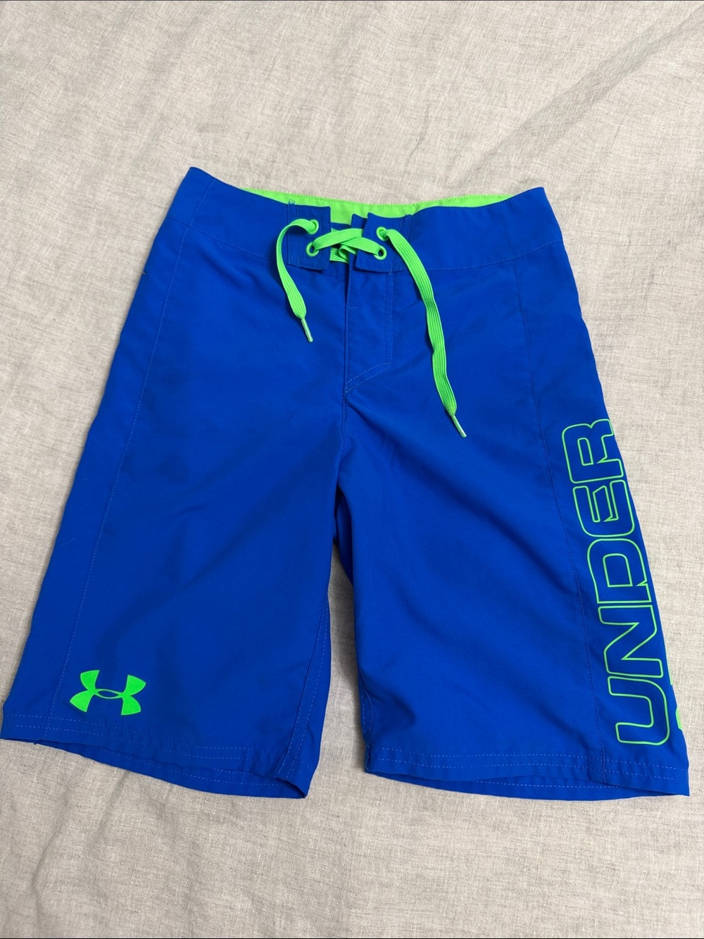 Under Armour board shorts size 8-10